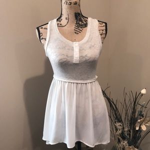 Hi-Lo Sleeveless Tunic Top